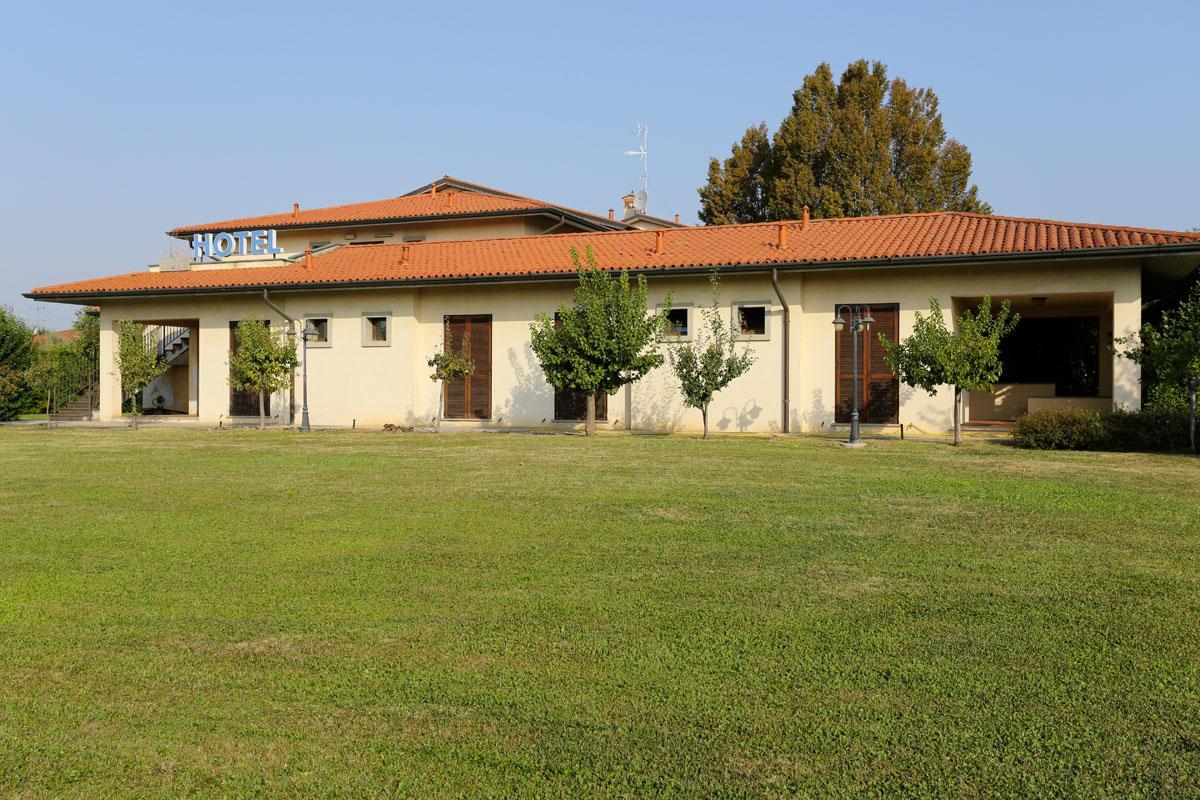 Hotel Franciacorta Paderno Franciacorta Exterior foto